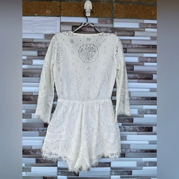 Mika & Gala Romper size 6 - Picture 7 of 9